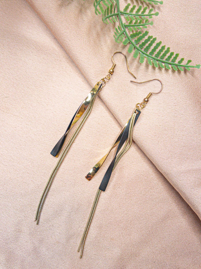 Black and Gold Melange Bar Earrings